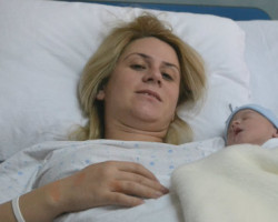 Првото бебе во Новата 2018 година во Куманово е машко