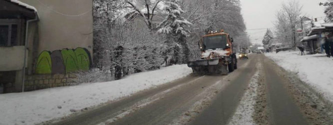 Интензивно се чисти снегот од улиците во Куманово