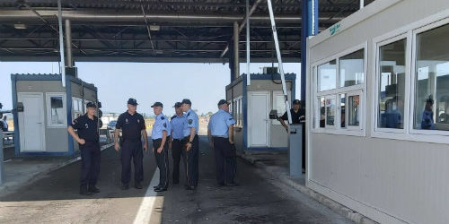 Нема да се затвораат границите со Србија и Косово