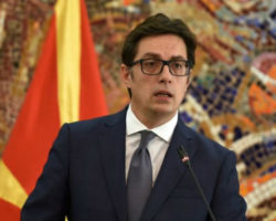 Претседателот Пендаровски прогласи вонредна состојба