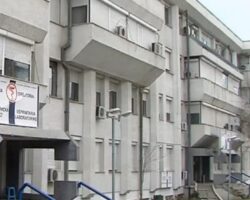 Деца од три градинки со иста симтоматологија побарале помош во кумановската болница