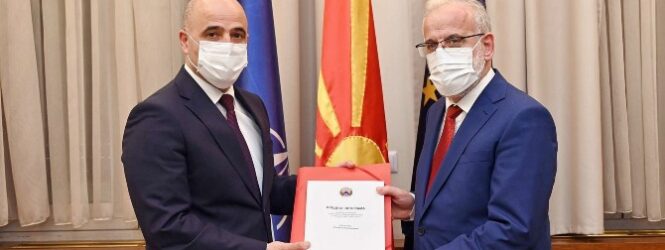Ковачевски му го достави на Џафери предлогот за состав на новата влада, Спасовски останува министер за внатрешни работи