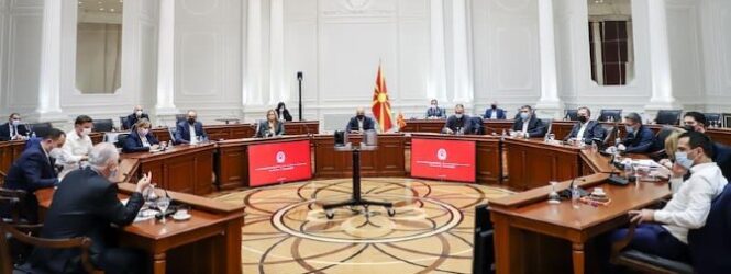 Кризниот штаб и препорача на Владата учебната година да продолжи со настава од 1 февруари