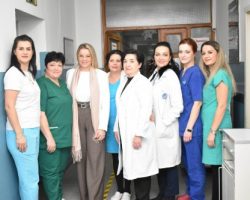 Денес се роди првото бебе  во Куманово, женско