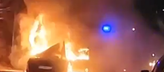 Автомобил се запалил во движење на улица  „Доне Божинов“