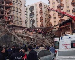 Димитриевски: Искрено сочувство за семејствата на настраданите во катастрофалниот земјотрес, нашите мисли се со турскиот и сириски народ