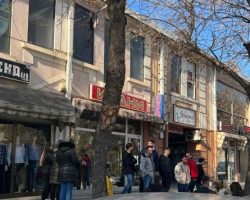 Сопственици на осумнаесет дуќани во гарнизон четири дена без струја