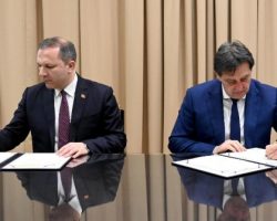 Спасовски во Белград со српскиот колега Гашиќ потпиша протокол за начинот на извршување проверки на граничниот премин Лојане – Миратовац