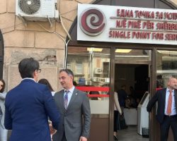 Промовирани нови е-услуги во Куманово од министерот за информатичко општество и претседателот на државата