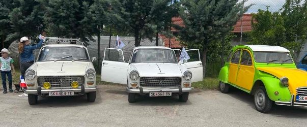 Клубот „Пежо 404“ со дефиле низ Куманово- Фото и видео