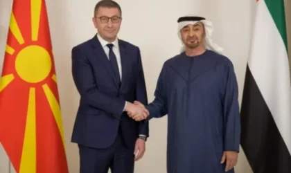 <strong>Мицкоски: Се укинуваат визите за Обединетите Арапски Емирати</strong>