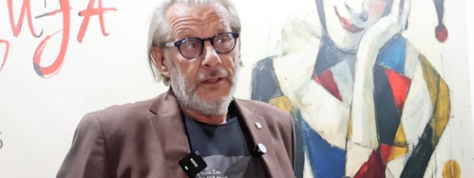 Игор Џамбазов лауреат на „Денови на комедија“, паричниот дел од наградата го донира за Јована Станковска